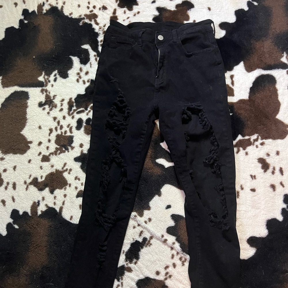SHEIN Woman’s Ripped Jeans